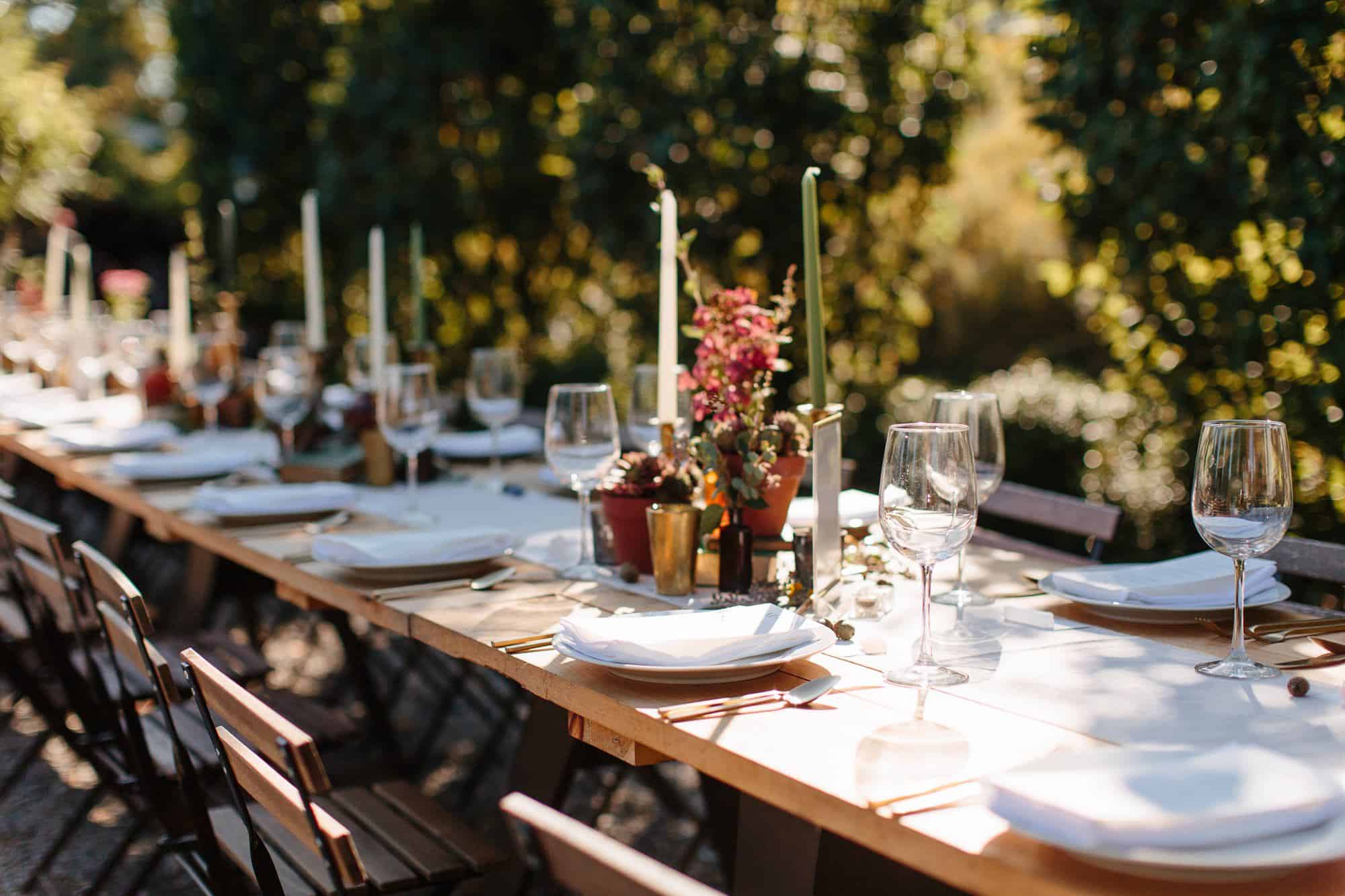 al fresco table settings at M&D farm wedding capture by upstate new york wedding photographers The Light and Color